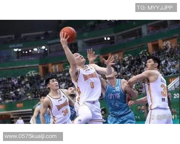 赛后分析:西安篮球队与上海篮球队的精彩对决及经验总结 赛后分析:西安篮球队与上海篮球队的精彩对决及经验总结