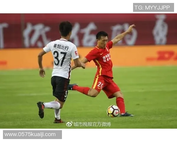 2007年长春亚泰对阵河北华夏的经典对决回顾与分析