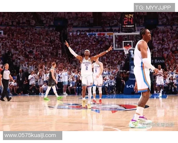 2016年NBA总决赛骑士与雷霆的巅峰对决回顾与精彩瞬间分析