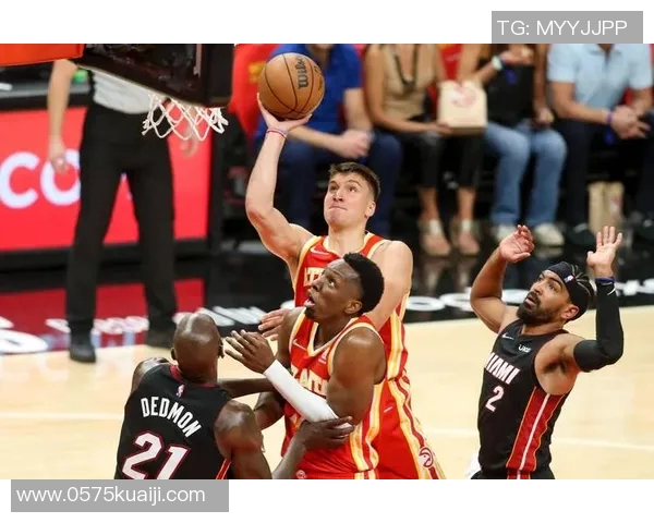 2020年NBA热火与火箭激战回顾精彩瞬间与战术分析