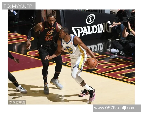 2018年骑士与勇士精彩对决全场录像回顾与精彩瞬间分析