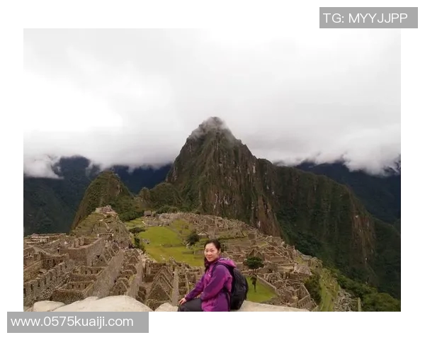 智利与秘鲁激战第三球精彩瞬间回顾与分析