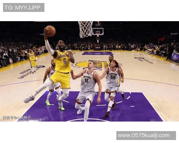 湖人对决掘金精彩回顾球星表现与战术分析全方位解读