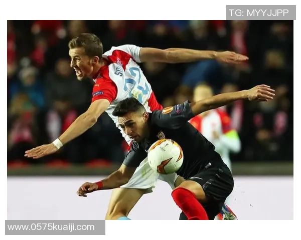 湖南队与布拉格球队激战正酣谁能在这场较量中笑到最后