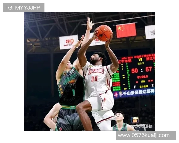 CBA联赛精彩对决广东队迎战新疆队实力较量引发球迷热议