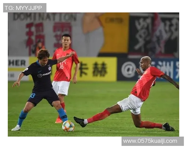 广岛三箭对阵磐田直播全程回顾与精彩瞬间分析