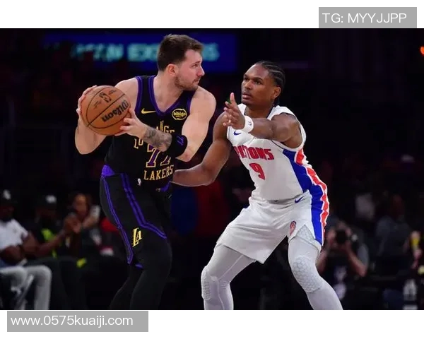 湖人对阵活塞精彩视频回放全程回顾与赛后分析