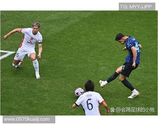 深入分析杭州足球队的防守反击战术及其在比赛中的应用效果